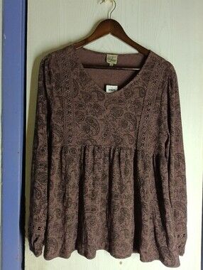 Como Vintage Paisley Long Sleeve  Top